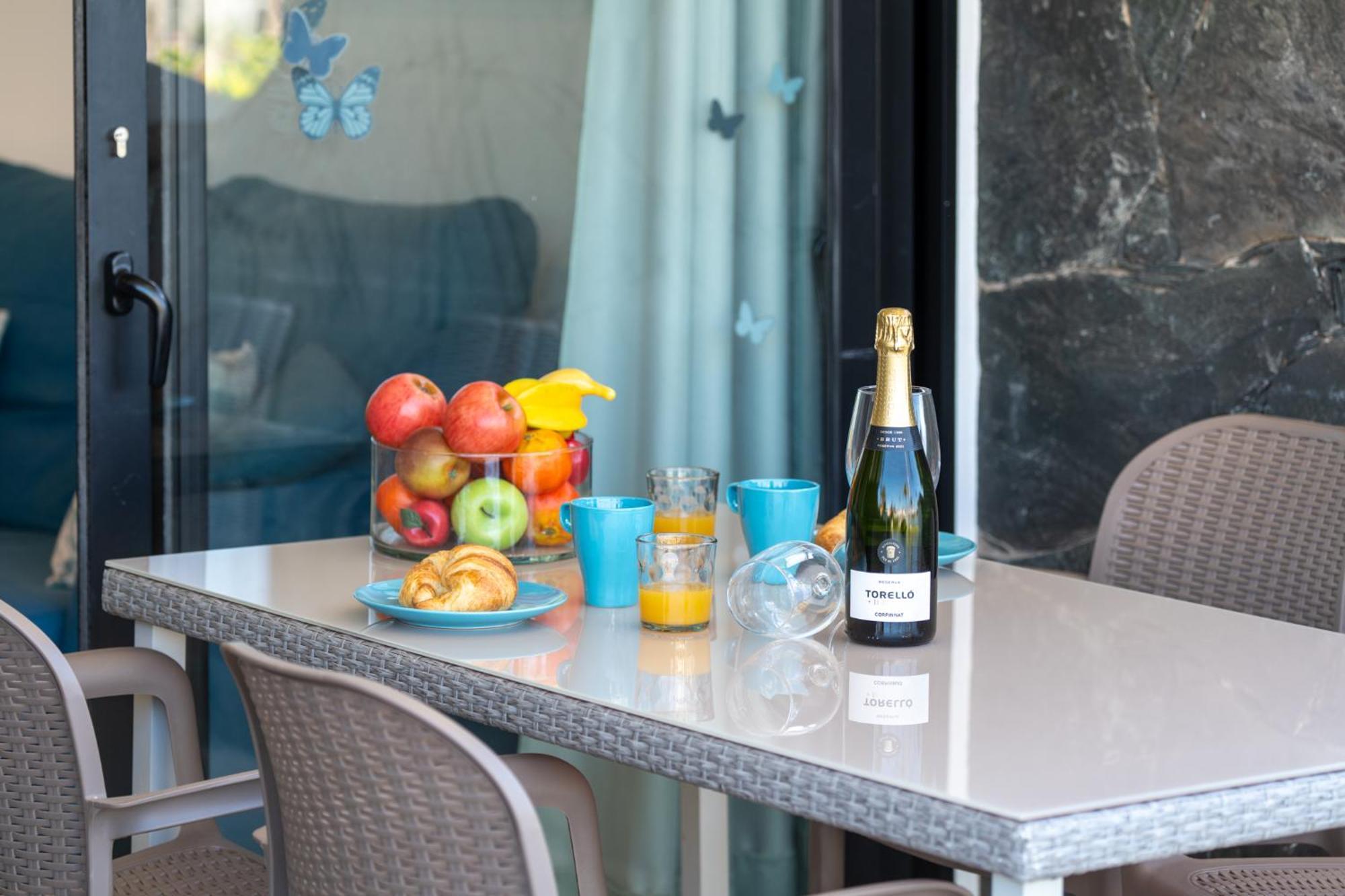 Luxury Poolside Holiday Home Маспаломас Екстериор снимка